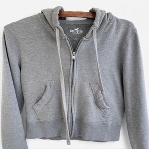 Hollister Light Gray Cropped Fitted Zipup Hoodie Size Small